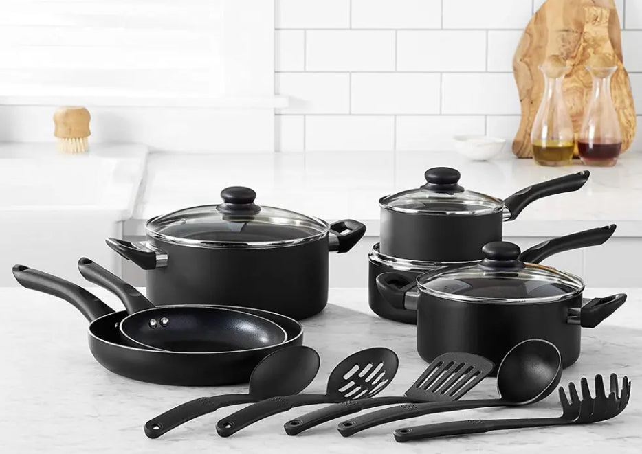 Cookware: Pots & Pans