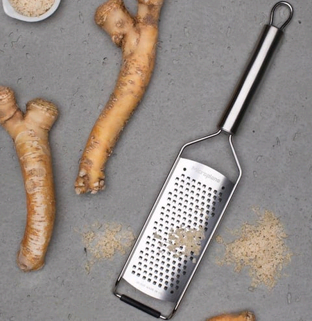 Microplane 38000 Professional Series Coarse Cheese Grater