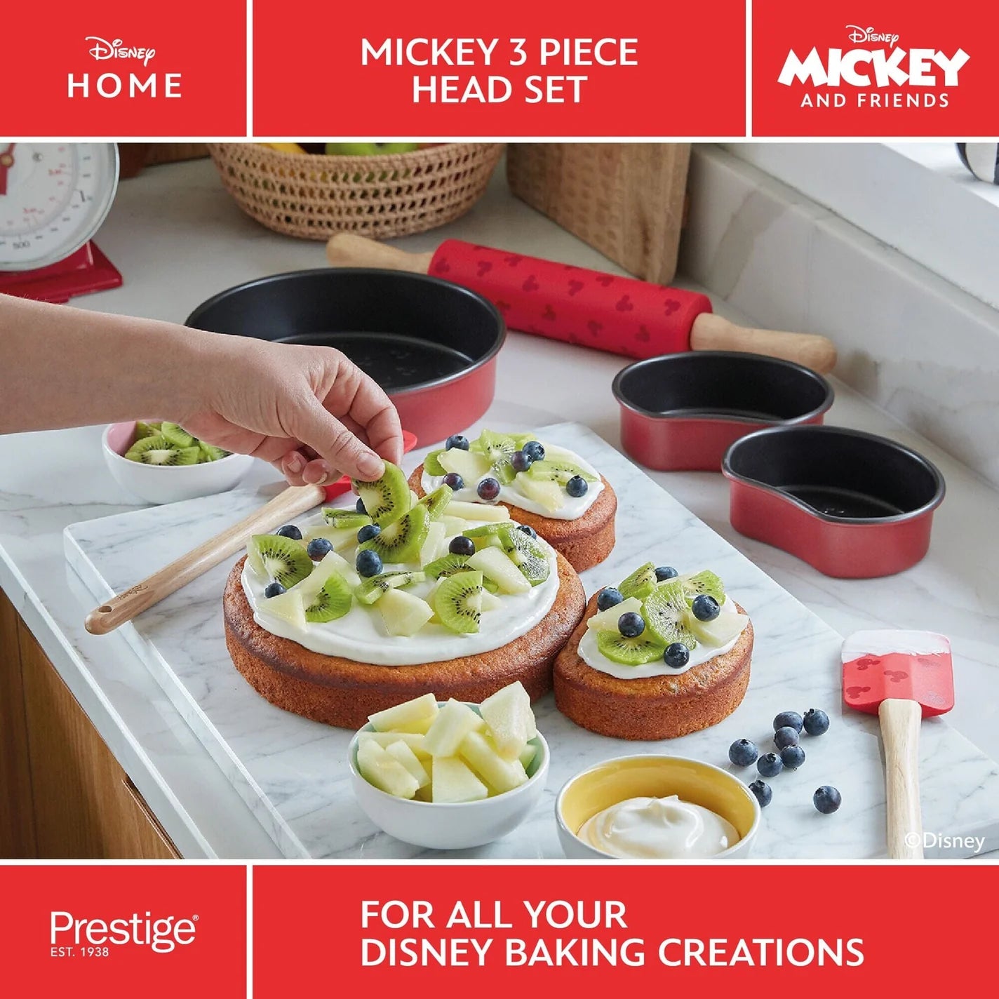 Disney Bake with Mickey: Large Non-Stick Baking Tray - 10 x 15